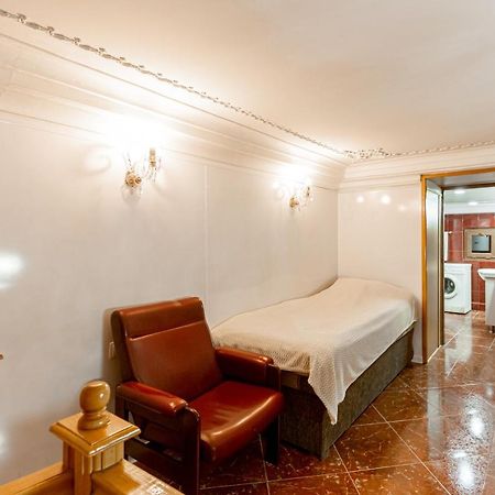 Rustaveli Downtown Aparthotel Tbilisi Zewnętrze zdjęcie
